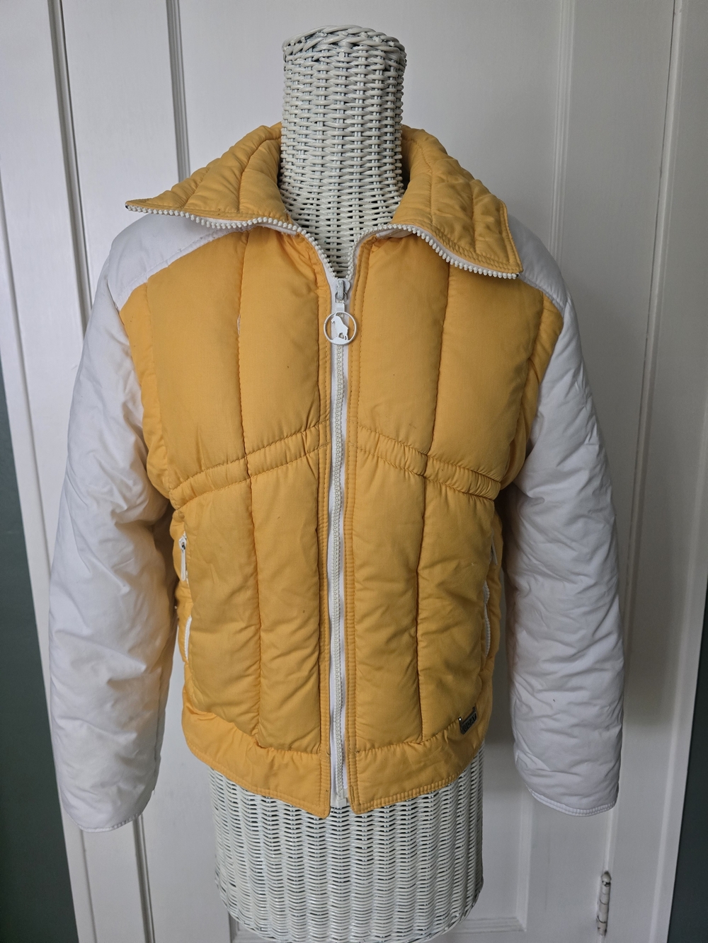 Vintage yellow and White Ski Puffer Jacket